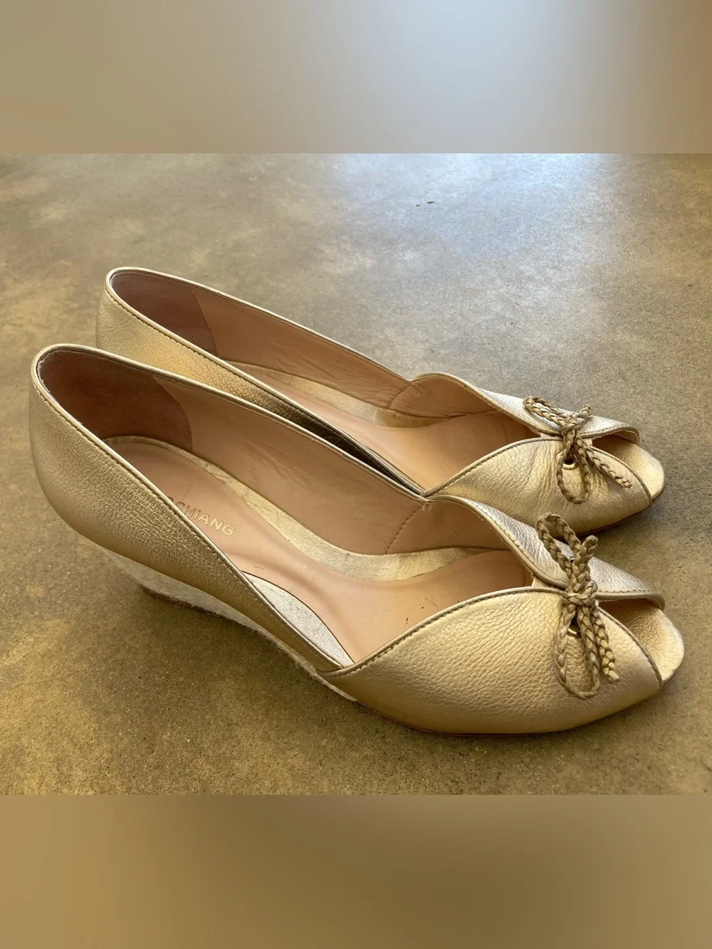 Gold Leather Wedge Heel Espadrille Peep Toe Shoes Size 9.5